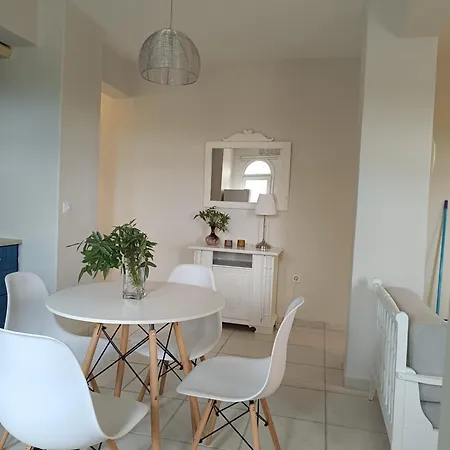 Olive & Garden Holiday home Nea Moudania