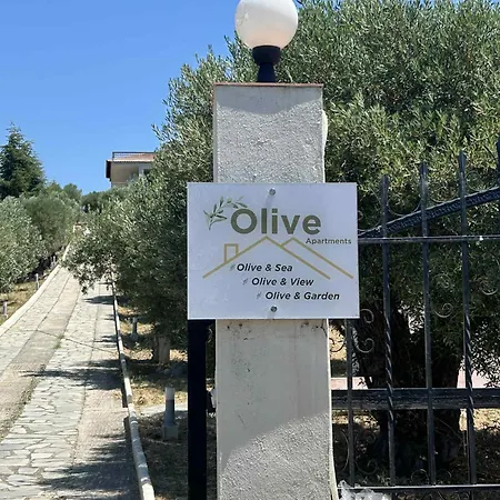 Olive & Garden * Νέα Μουδανιά